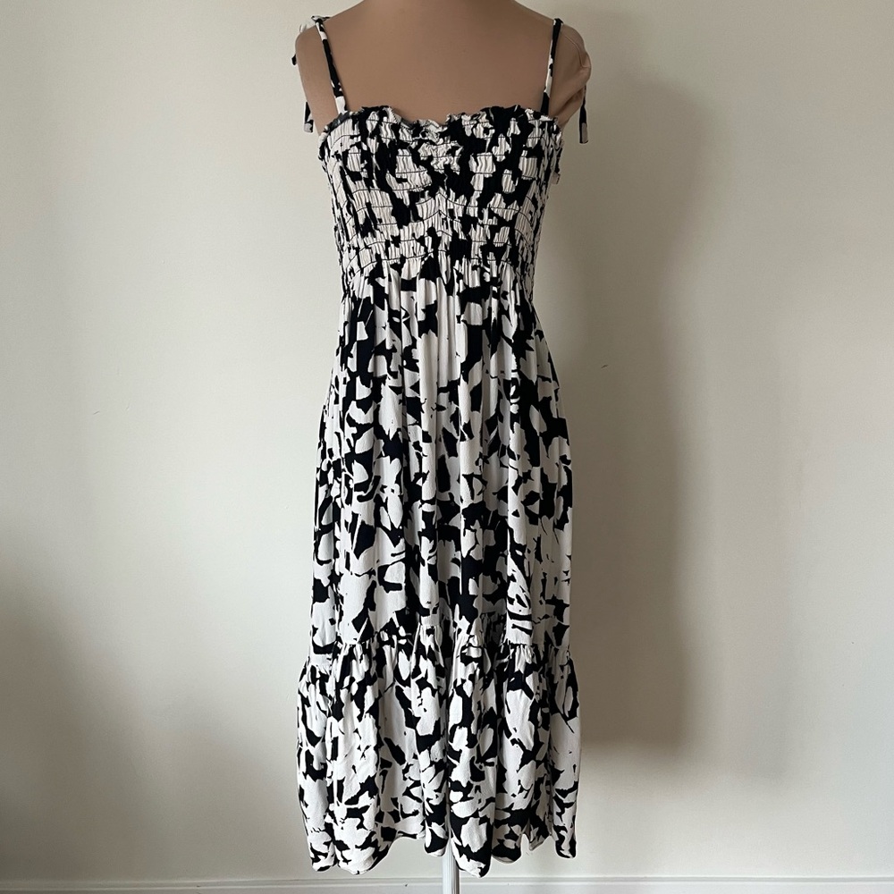 Kate Spade Leafy Floral Crepe Black White Halter Ruched Tier Midi Sundress EUC 6